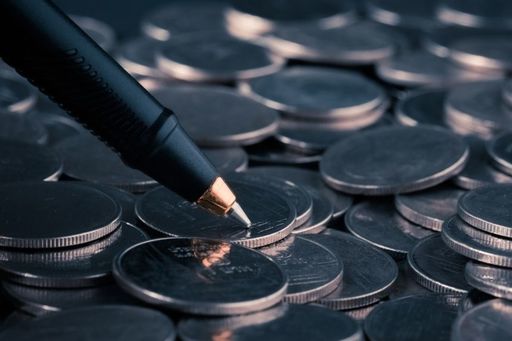Fraţii Micula: Ministerul Finanţelor nu ne-a plătit nimic, a făcut o compensare de datorii şi acum cere banii înapoi 