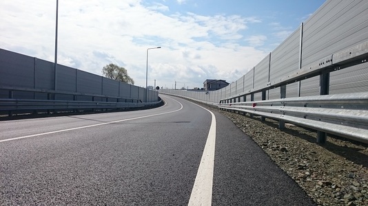 Constanţa: Breteaua rutieră care leagă DN 39 de noul pod de la Agigea a fost deschisă traficului