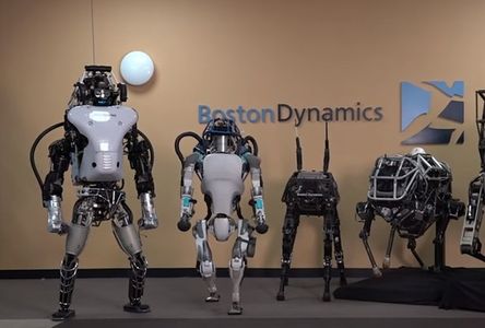 Google scoate la vânzare divizia de robotică Boston Dynamics. VIDEO