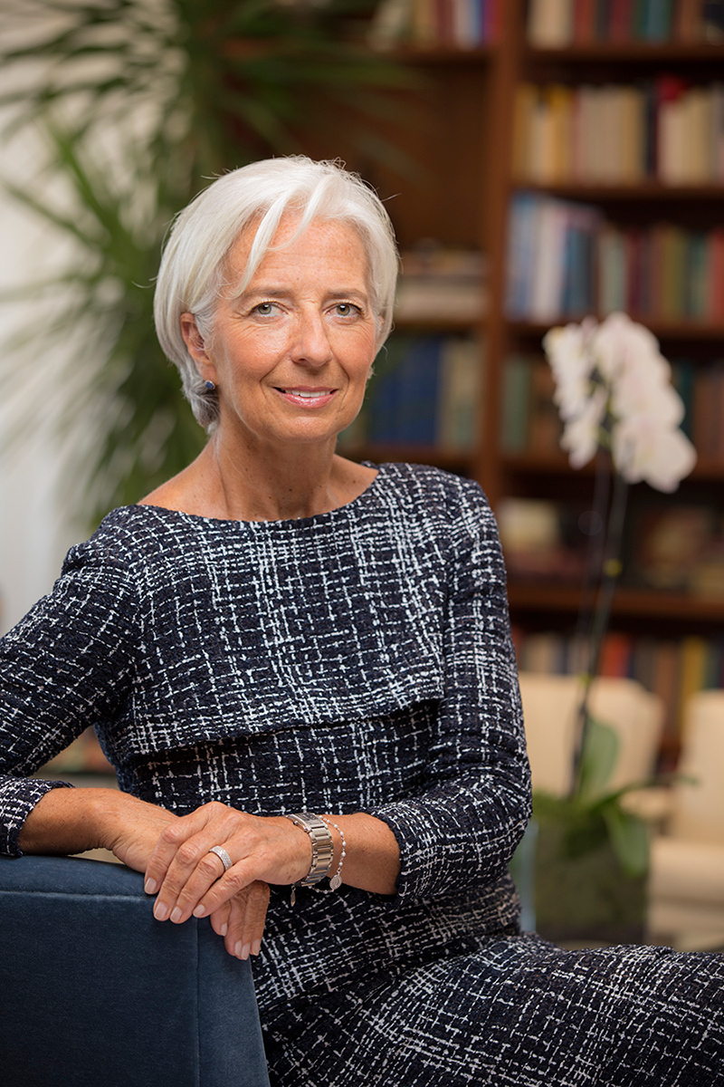 Lagarde: Dobânzile negative au efecte pozitive nete în economia mondială