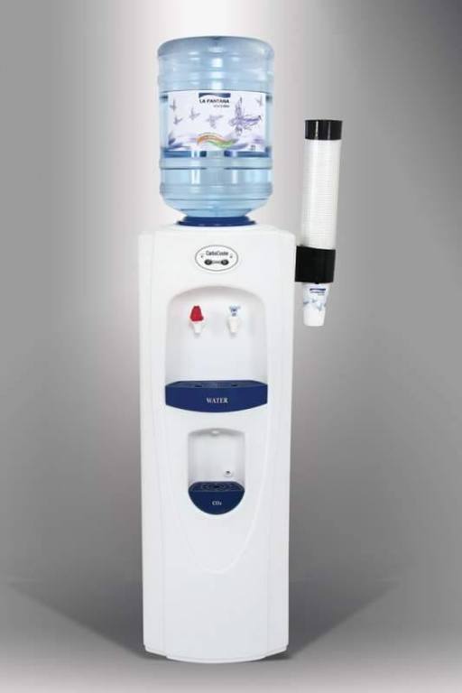 Oresa răscumpără compania La Fântâna de la Innova Capital