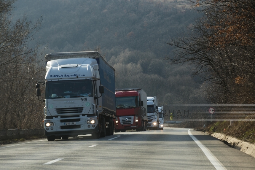 Camionagiii bulgari vor blocarea graniţei cu Grecia în timpul Paştelui; pierderile în turism ar fi uriaşe