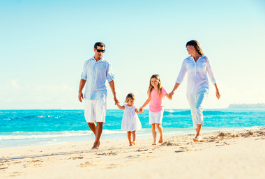 Eturia: 30% dintre vacanţele vândute de la începutul anului au fost pentru familii cu copii