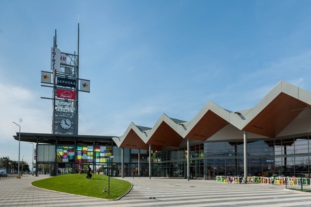 Coresi Braşov este cel mai "verde" proiect de retail din România şi din regiune
