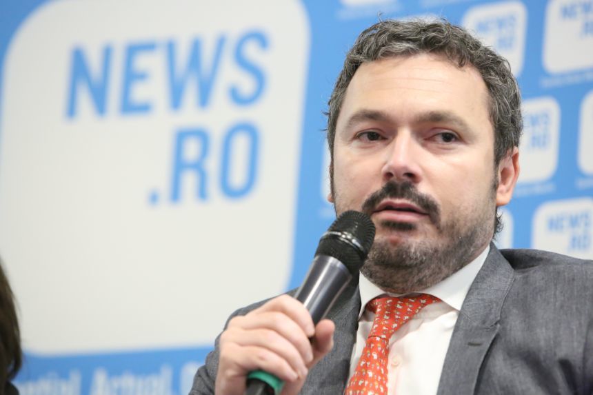 Conferinţa News.ro: ”In the News. Energy”. Fostul ministru al Energiei Răzvan Nicolescu: România are foarte multe instituţii energetice de care nu a auzit nimeni. ANRE are 300 de angajaţi, din care lucrează doar 30