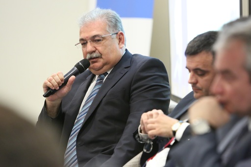 Siemens: Cea mai mare provocare în sectorul energetic românesc este legată de schimbarea legislaţiei privind achiziţiile publice