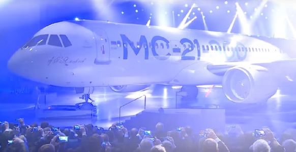 Rusia a prezentat în Siberia un avion de pasageri menit să concureze Boeing şi Airbus