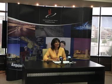 Primele precizări oficiale ale Nuclearelectrica în legătură cu uraniul canadian: contract pentru 120 de tone, la un preţ de 429 lei/kg. CNU a primit un contract pentru procesare de material neconform