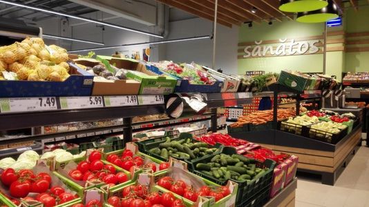 Consiliul Concurenţei: Legea "51% alimente româneşti în hipermarket" respectă legislaţia europeană. Utilitatea legii depinde de modul în care va fi aplicată