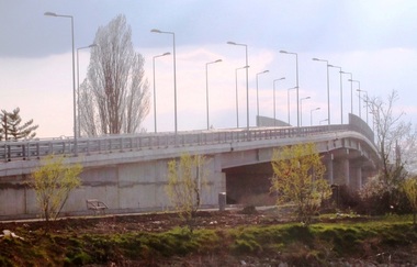 CFR: Proiectarea pasajului rutier de la Curtici, raportată la categoria de drum judeţean cu două benzi
