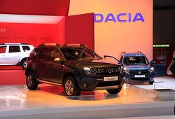 
Înmatriculările de maşini noi au scăzut cu aproape 24% în iunie, Dacia rămâne cea mai vândută marcă
