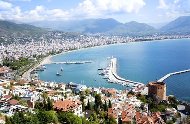 Preşedinte ANAT: Turiştii români din staţiunile din Turcia nu sunt afectaţi şi nu sunt curse anulate, iar în Istanbul sunt doar 100-150 de români