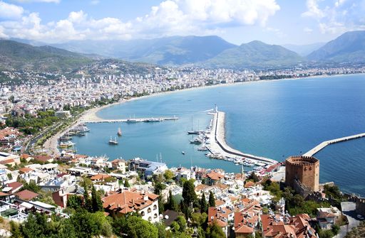 Preşedinte ANAT: Turiştii români din staţiunile din Turcia nu sunt afectaţi şi nu sunt curse anulate, iar în Istanbul sunt doar 100-150 de români