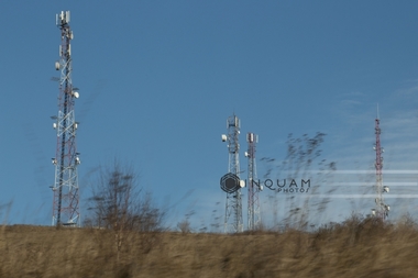 Legea care uşurează construirea de reţele digitale şi îmbunătăţirea actualei infrastructuri, promulgată de Iohannis