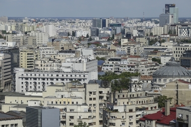 BCR: Darea în plată a făcut creditul ipotecar mai riscant şi greu accesibil; 4.000 de clienţi au făcut uz de legea prin care dai casa băncii şi scapi de datorii