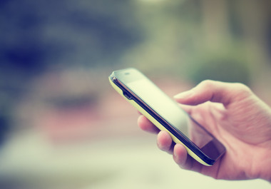 Românii au cheltuit peste jumătate de miliard de euro pe produse electro-IT în trimestrul al doilea. Televizoarele cu ecran plat şi smartphone-urile s-au vândut cel mai bine
