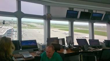 Romatsa: Numărul de aeronave care au survolat teritoriul României a scăzut cu 6% în primele şapte luni, la 264.513