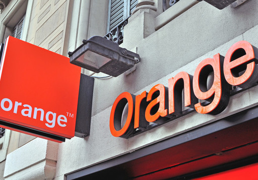 Orange lansează pachetele de servicii fix-mobil la nivel naţional