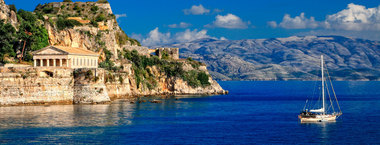 Christian Tour oferă biletele de avion comandate de Mareea pentru 500 de turişti, pentru vacanţe în Grecia