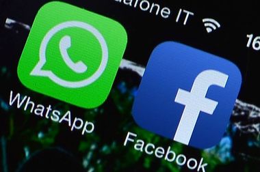 Studiu: În timpul verii, peste jumătate dintre românii care se conectează la Internet de pe mobil folosesc aplicaţii pentru reţele de socializare, messaging, meteo şi GPS 