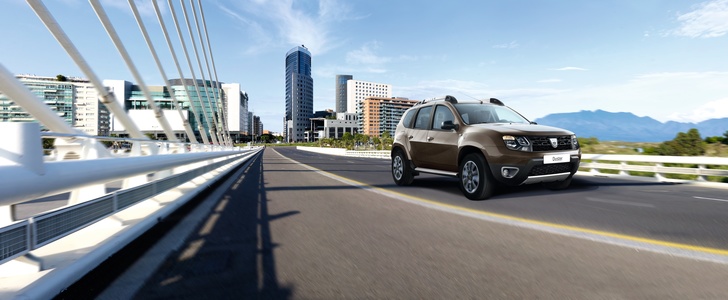 Dacia a prezentat la salonul auto de la Paris modelul Duster cu cutie de viteze automată 