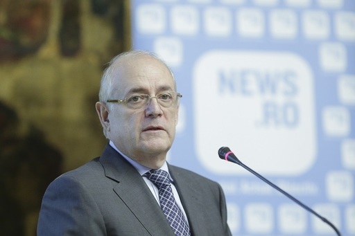 CONFERINŢĂ News.ro - NN România/Giurescu, ASF: Românii cu vârsta peste 65 de ani vor reprezenta 65% din populaţie în 2060, iar un salariat va susţine 2,5 pensionari, este nevoie de alte sisteme de pensii