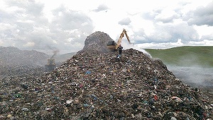 România a cheltuit anul trecut 3,5 miliarde euro pentru protecţia mediului, în special pentru deşeuri