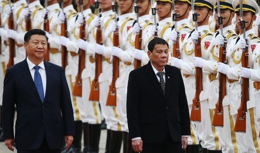 Preşedintele filipinez Duterte a obţinut în China angajamente de finanţare de 24 miliarde de dolari