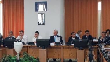 Conducerea ASF, aşteptată la audieri în Comisia de buget-finanţe a Camerei Deputaţilor