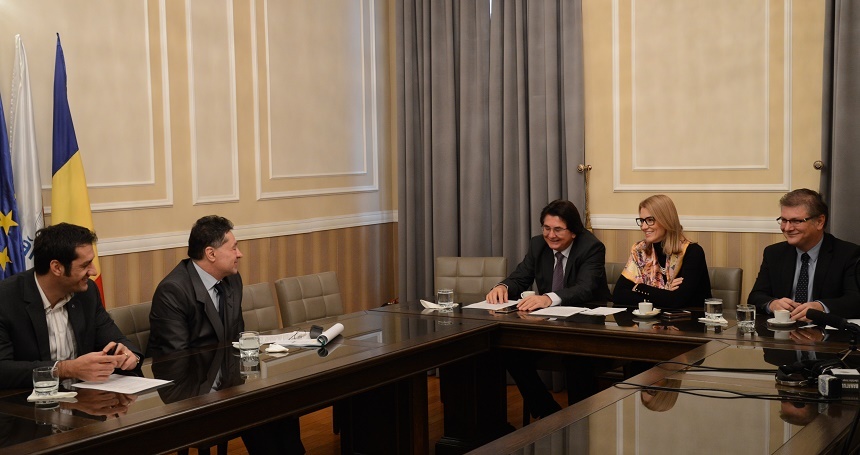Ministrul Transporturilor l-a asigurat pe primarul Nicolae Robu că Timişoara va avea centură ocolitoare până în 2019