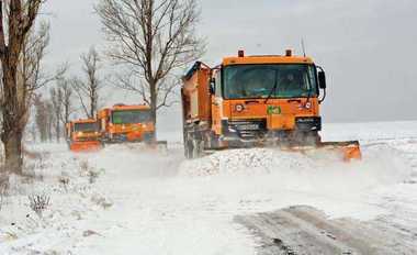 CNAIR a acordat contracte de deszăpezire doar pentru trei din cinci loturi administrate de DRDP Craiova