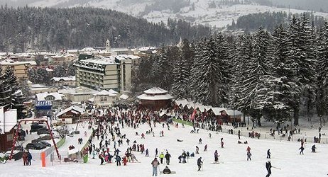 Zeci de mii de vacanţe, scoase la vânzare la Târgul de Turism cu reduceri de până la 50%. Cele mai ieftine pachete de vacanţă pornesc de la 15 euro