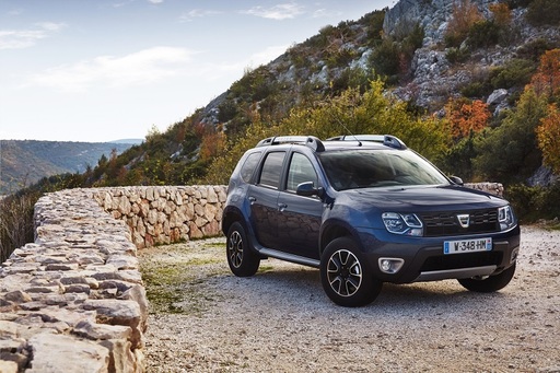 Noul model Dacia Duster cu cutie automată de viteze va fi disponibil în România din februarie 2017 - FOTO