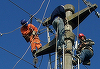 Enel cumpără stâlpi de beton de 18 milioane de lei, pentru modernizarea şi extinderea reţelei de distribuţie de energie din România