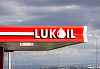 Şoferii din România vor putea cumpăra roviniete din toate benzinăriile Lukoil 