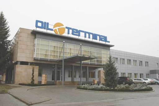 Fondul Proprietatea a blocat înregistrarea la Registrul Comerţului a deciziilor luate în AGA Oil Terminal din 21 noiembrie