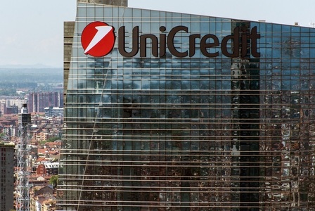 UniCredit a vândut o participaţie de control de 32,8% la divizia poloneză Bank Pekao, pentru 2,39 miliarde euro