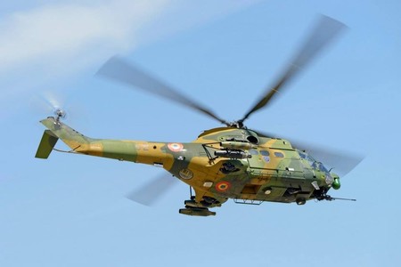 IAR Braşov a încheiat un contract de 313 milioane lei cu Ministerul Apărării, pentru modernizarea unor elicoptere Puma