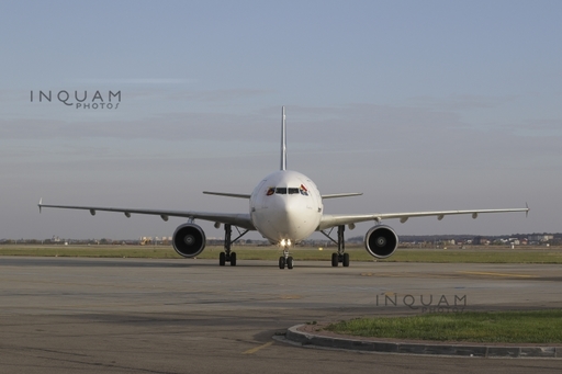Tarom a anulat zece zboruri între Bucureşti şi şase alte destinaţii, invocând condiţiile meteo 