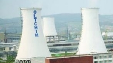 Raport: Oltchim a înregistrat în realitate pierderi de 38 milioane lei în primele nouă luni din 2016, deşi a raportat profit