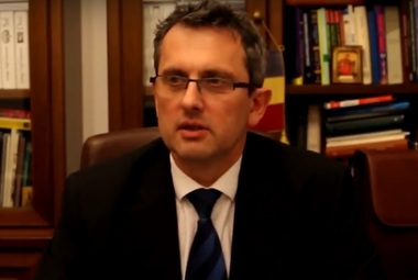 Lazea, BNR: Finanţarea economiei prin bursă este avantajoasă pentru stat, riscurile sunt suportate în întregime de către sectorul privat