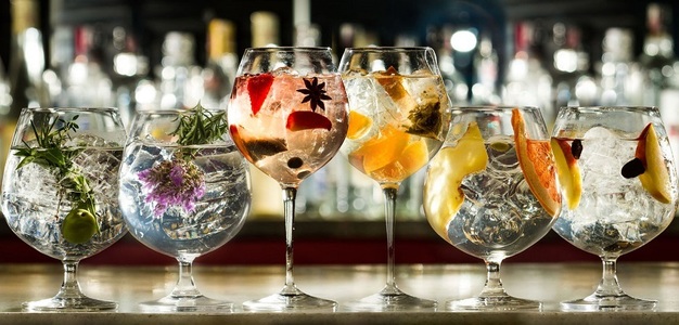Britanicii consumă atât de mult gin încât băutura a fost inclusă în coşul de calcul al inflaţiei