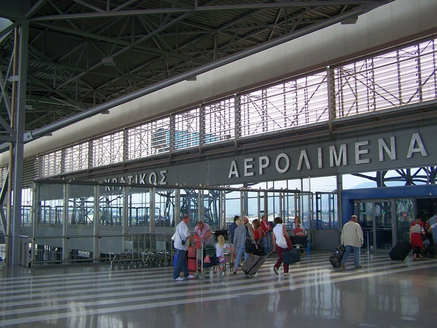 UE a aprobat concesionarea de către Grecia a 14 aeroporturi regionale 