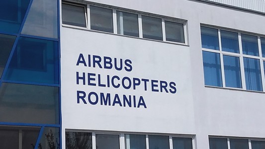 Airbus va începe producţia elicopterului H215 la noua uzină de la Ghimbav după ce va primi comenzi pentru minimum 16 aparate. Director: Sunt şanse mari să începem în 2019. Dacă România face prima comandă, va pune numele aparatului