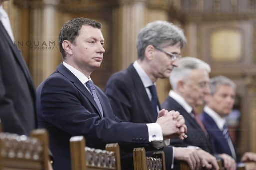 Administraţia Prezidenţială: Politicile prociclice ale Guvernului, precum cele actuale, fac mai brutală scăderea economiei după apariţia unei crize