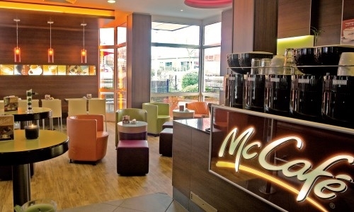 McDonald’s România a vândut 61 de milioane de burgeri şi 3 milioane de cafele în 2016