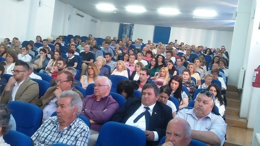 DGA a adunat peste 500 de cadre didactice de la cele două universităţi arădene pentru a le învăţa cum să sesizeze fapte de corupţie - FOTO

