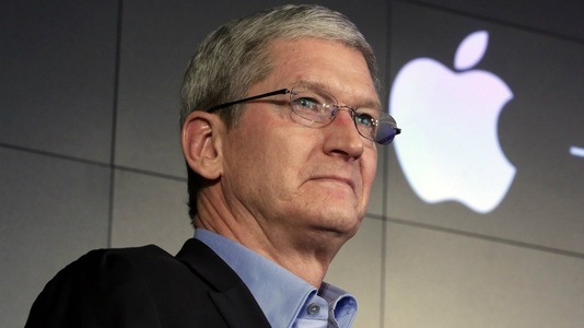 Cook: Apple se concentrează pe dezvoltarea tehnologiei de conducere autonomă a vehiculelor
