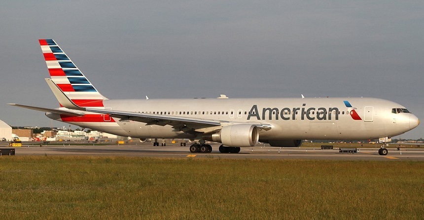 Qatar Airways vrea să cumpere o participaţie de 10% la American Airlines, pentru cel puţin 808 milioane dolari