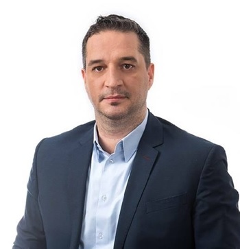 Directorul ANPC: Bunurile şi serviciile de pe litoral, într-o proporţie foarte mare, sunt conforme. Sfatul nostru pentru turişti ar fi să nu se ia mâncare pe plajă